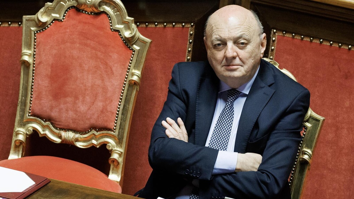 Biocarburanti e stop ai motori termici, Fratin: "Europa superi interessi dei Paesi"