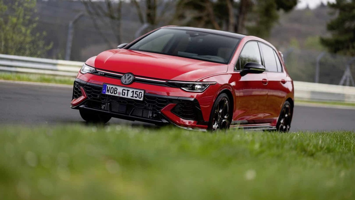 Golf GTI Edition 50: 325 CV, 270 km/h e tecnologia da corsa