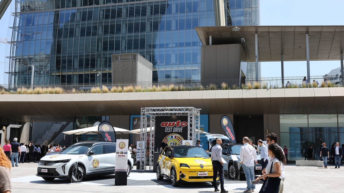 The Car of The Year, ecco i test drive con le novità Renault