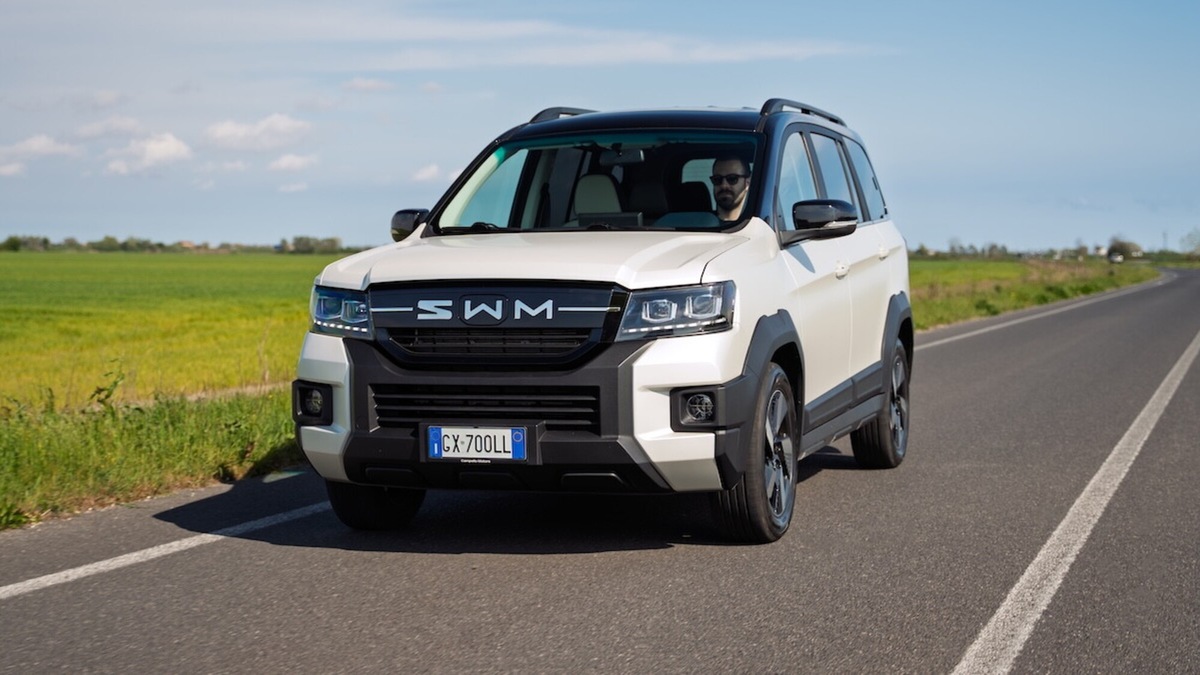 SWM G03F ora è anche Super Hybrid, trazione sempre elettrica senza ansia da ricarica: i prezzi