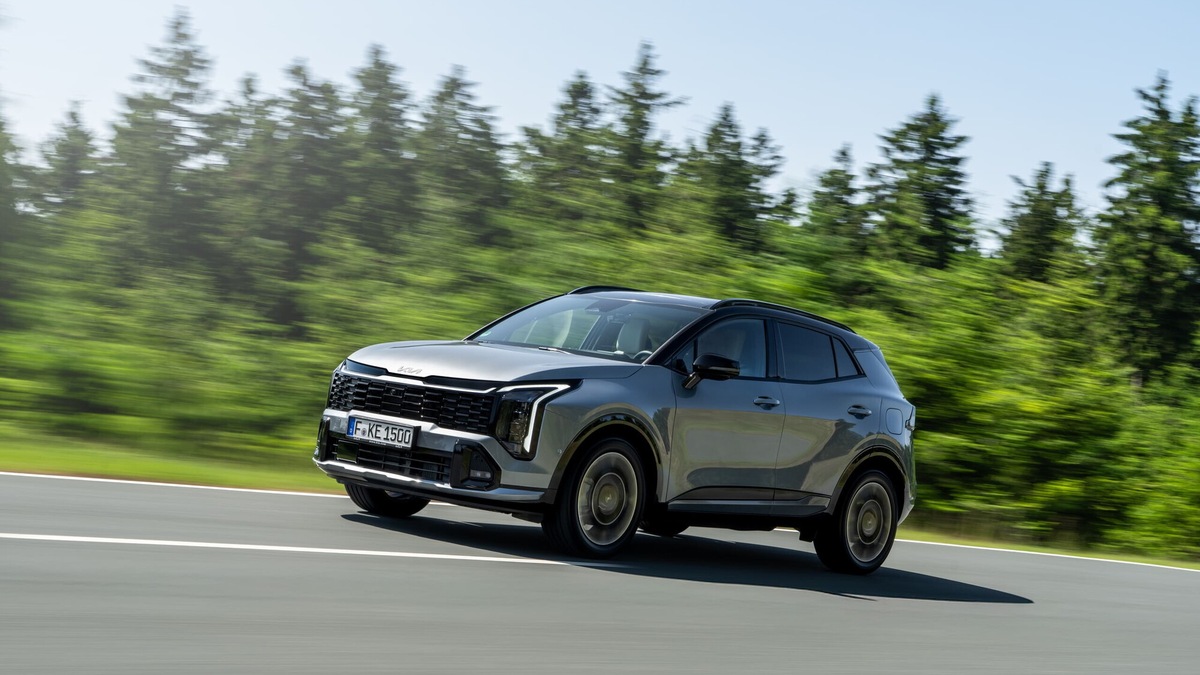 Kia Sportage 2025, come va il suv medio più completo