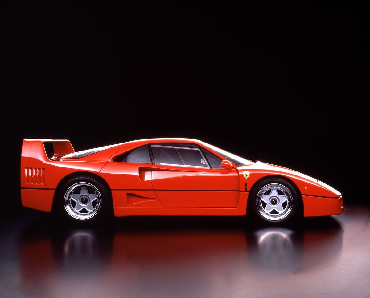 Dalla F40 alla F80: le Ferrari degli anniversari