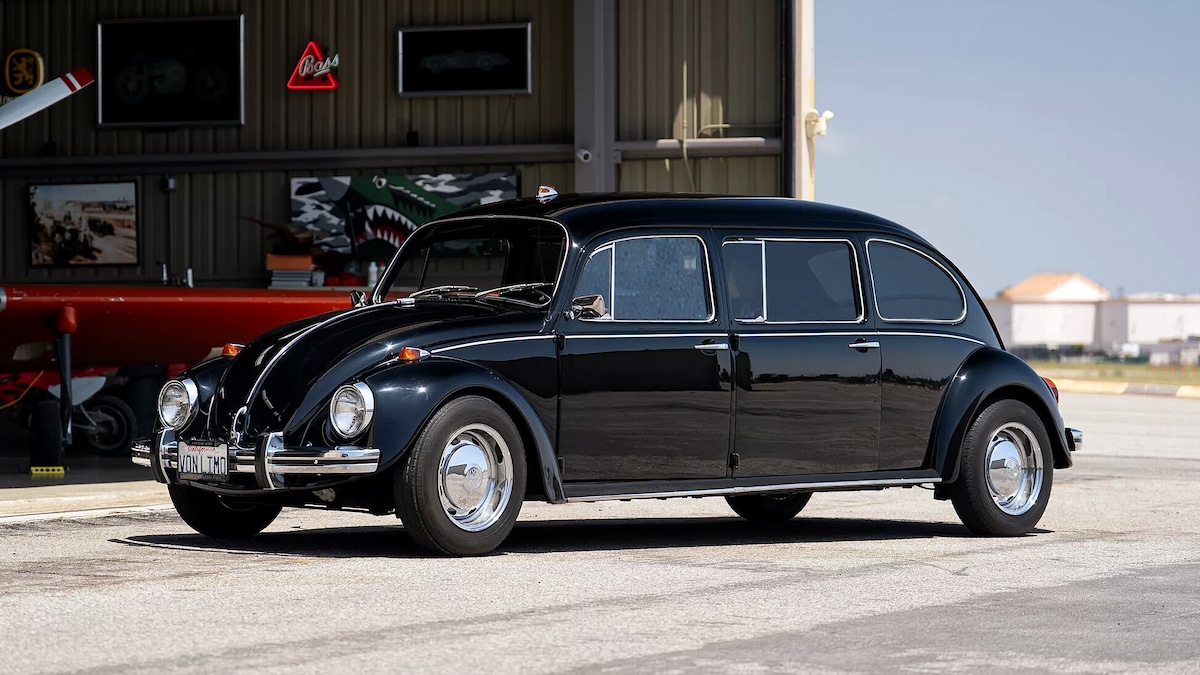 Volkswagen Beetle Limousine, in vendita l’esemplare unico