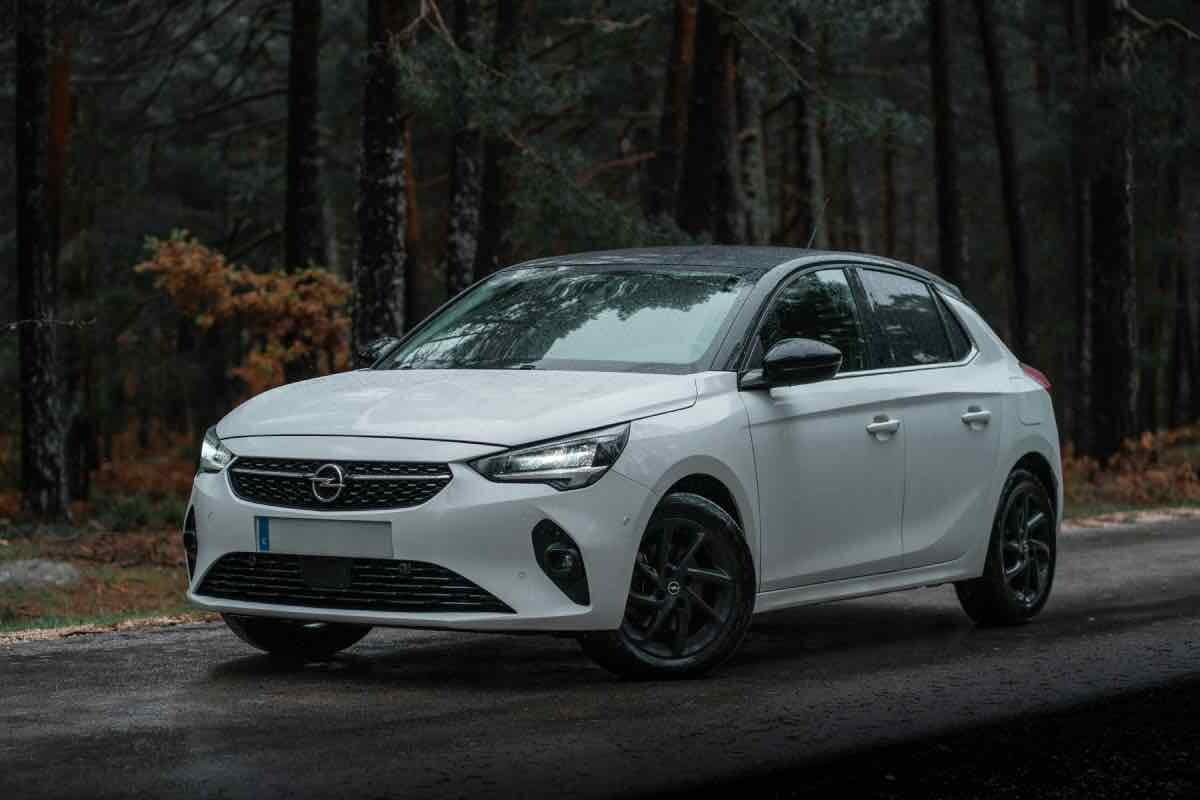 Opel al Salone di Monaco 2025: la Experimental guarda al futuro elettrico