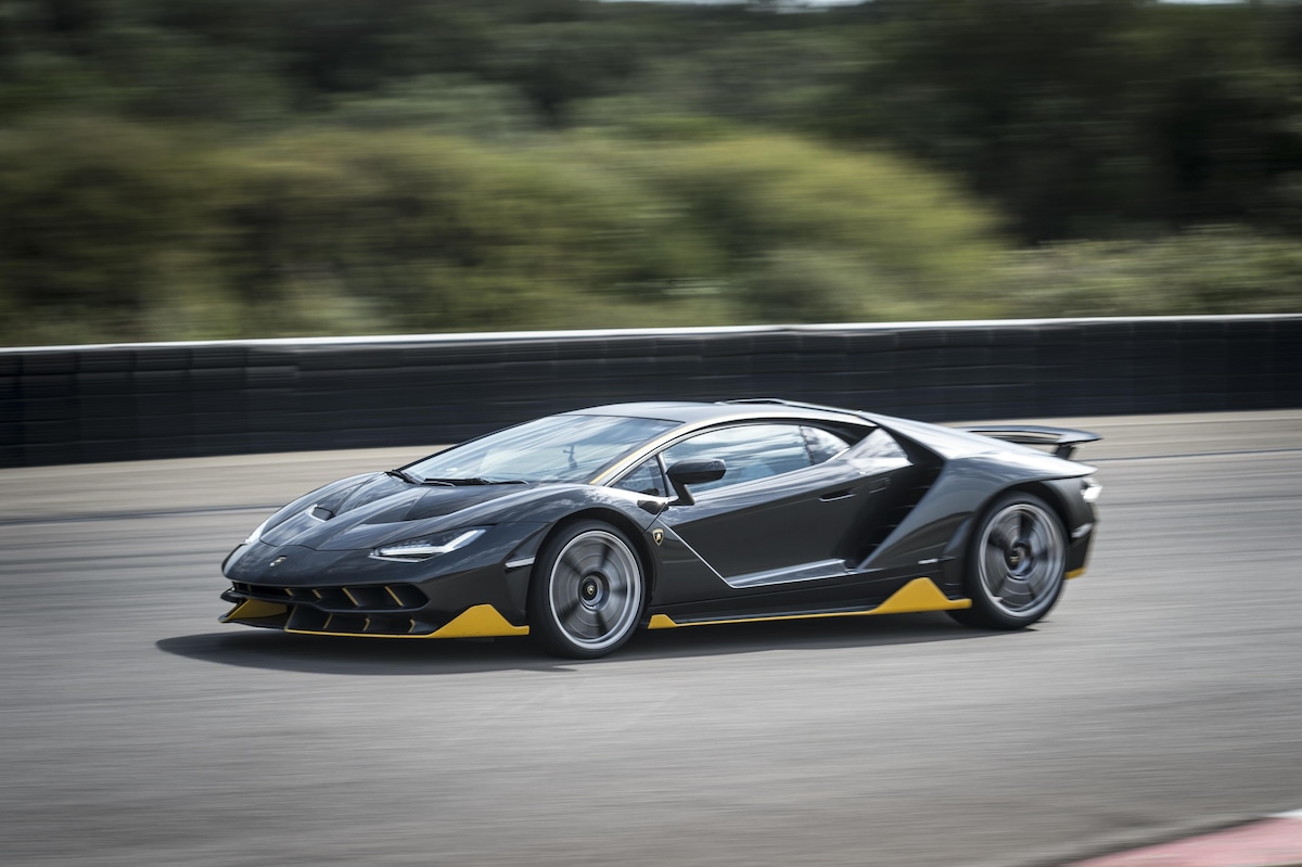 Dalla Reventón alla Fenomeno: 18 anni di Lamborghini super speciali
