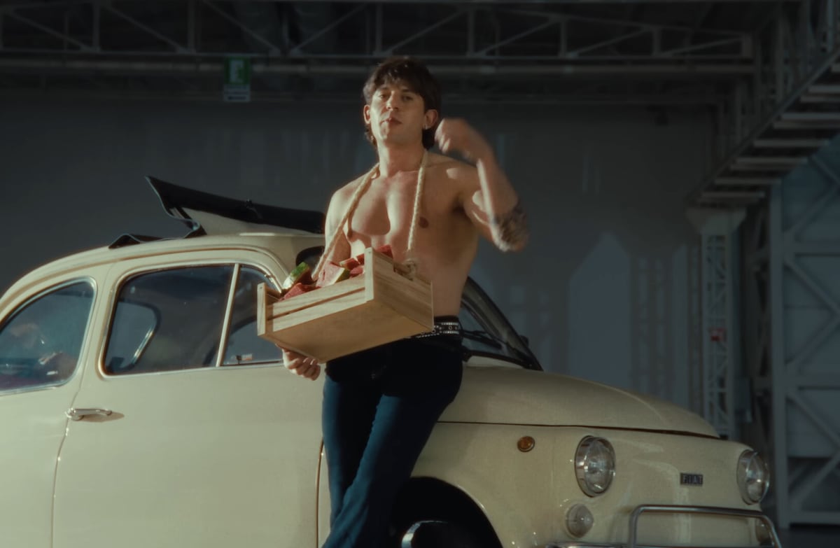 Dall'Abarth di Fedez alla Ford di Noemi: le auto delle canzoni estive 2025