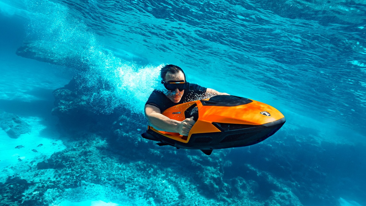 Lamborghini Cayago SEABOB SE63, la supersportiva dell’acqua
 