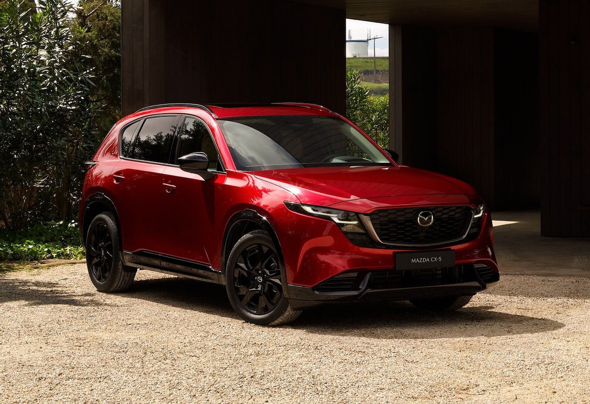Mazda CX-5 2025, prezzi e versioni per l’Italia. Ecco la gamma