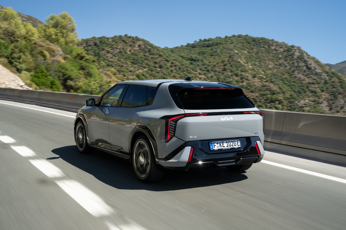 Kia EV4, la prova su strada