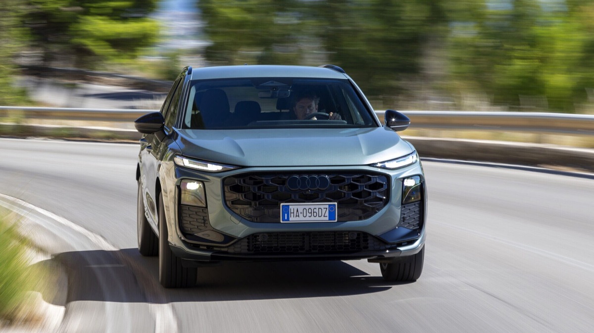 Audi Q3, tecnologica e tutta nuova: com'è fatto e come va il best seller dei Quattro Anelli