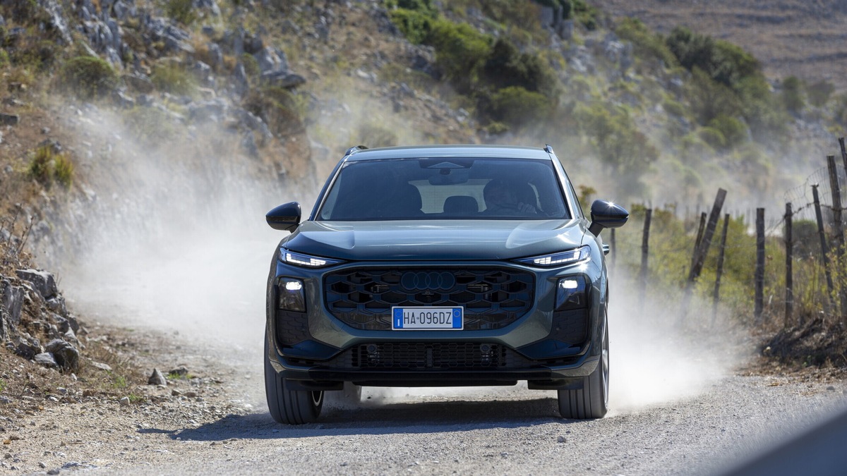 Audi Q3 2025, il nuovo Suv best seller di Ingolstadt