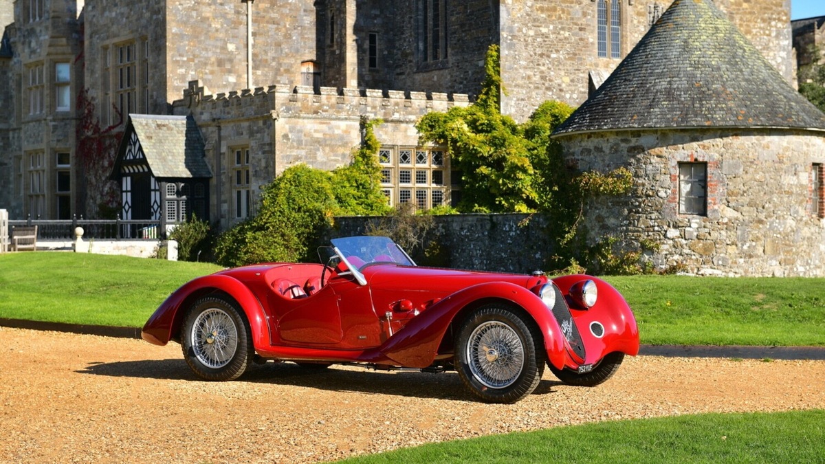 Alfa Romeo 8C 2900 B Spider, va all'asta una rarità dal valore multimilionario