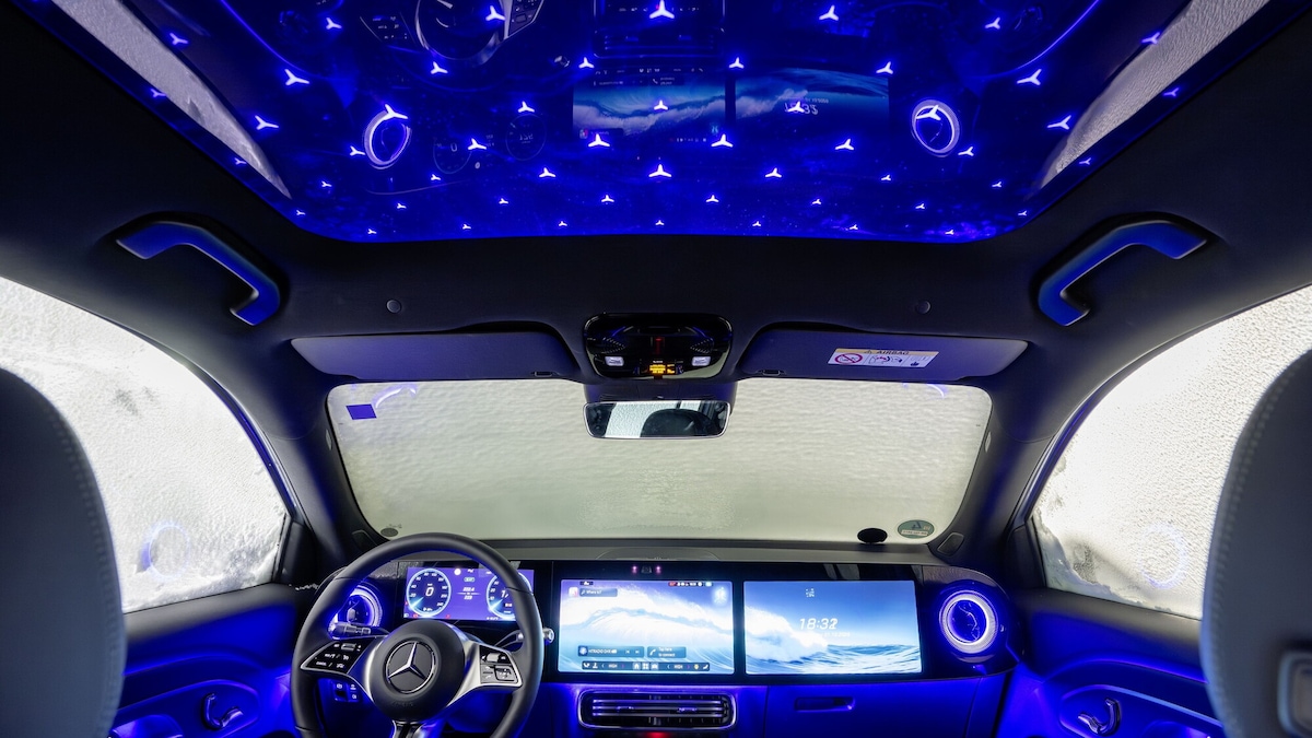 Mercedes GLB 2026, prime immagini di esterni e interni