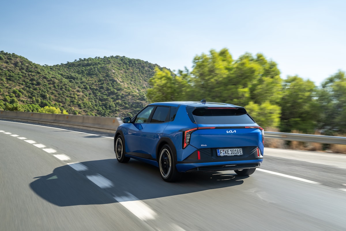 Kia EV4, un'aliena è tra noi