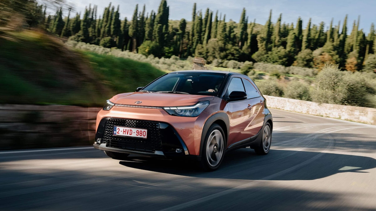 Toyota Aygo Hybrid, come va la citycar senza rivali