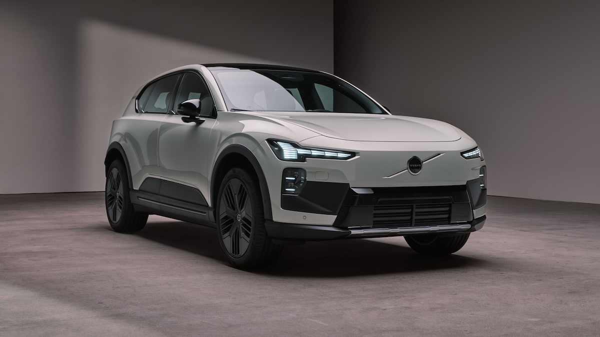 Volvo EX60, tanta tecnologia per il nuovo Suv elettrico svedese