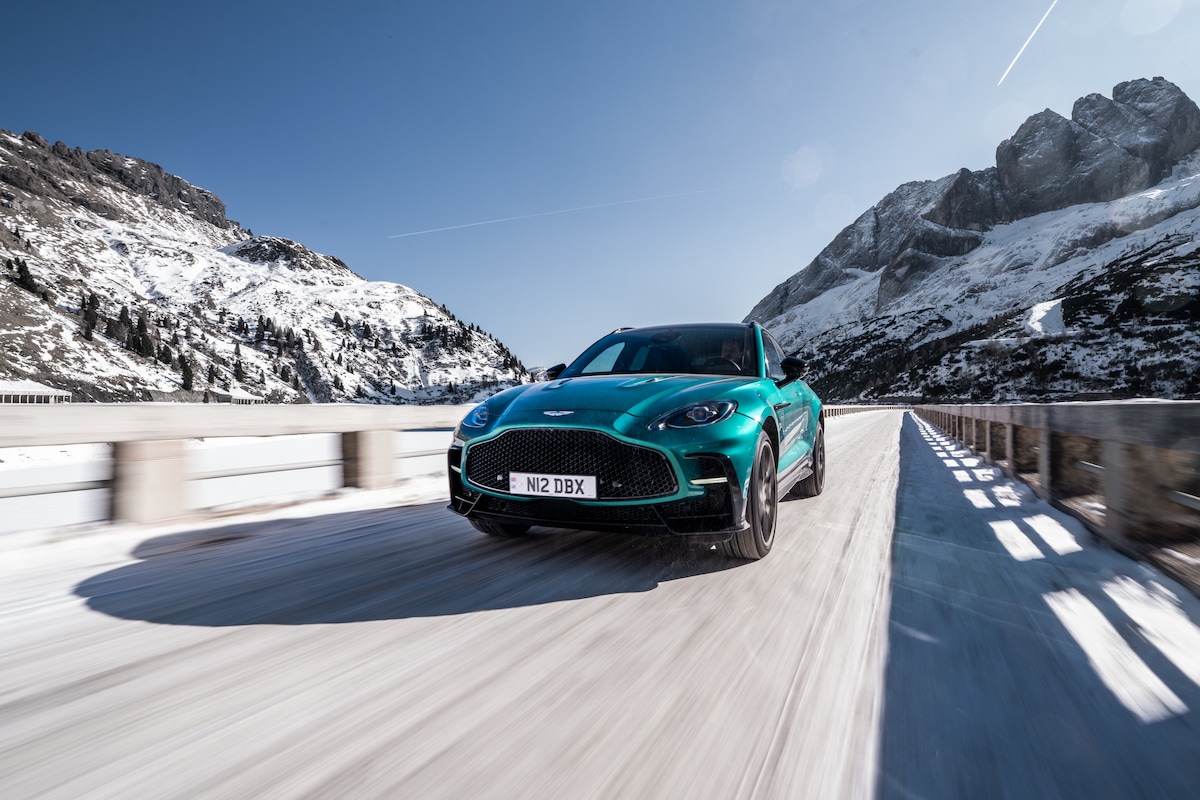 Aston Martin DBX S, un Suv da 007