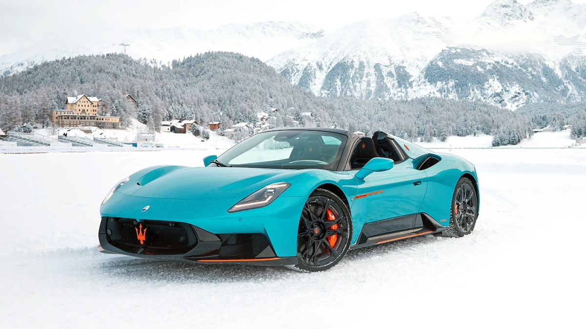 Maserati MCPura Cielo Frozen Magma, la one-off debutta a The I.C.E.