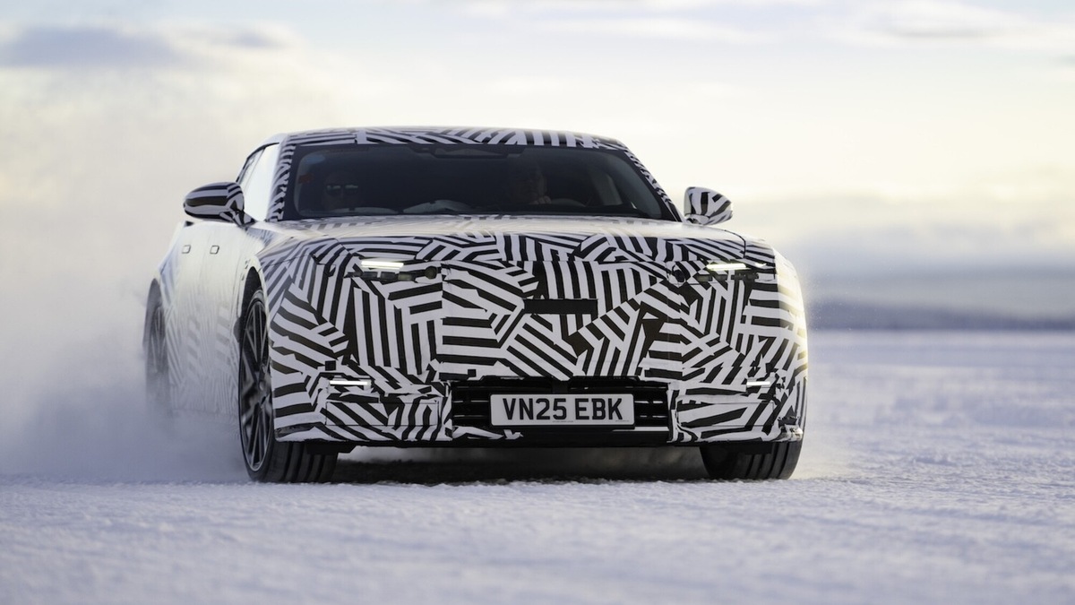 Jaguar GT elettrica continua a far discutere, svelate le prime caratteristiche