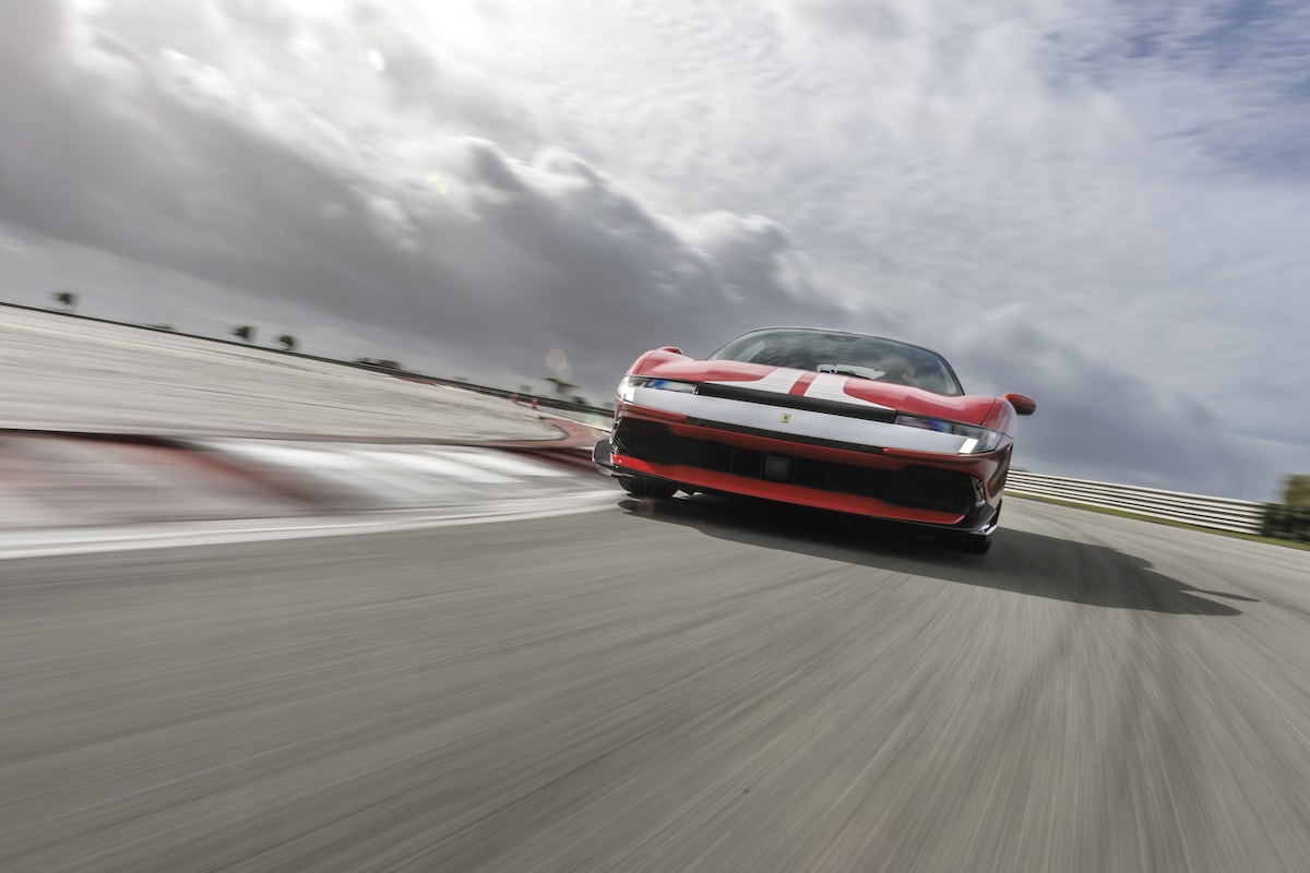 Ferrari 849 Testarossa le foto della prova