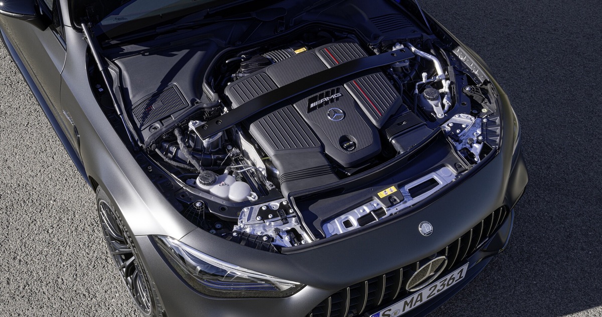 Mercedes, gustose novità in salsa AMG per Classe C 53 e l'iconica C 63