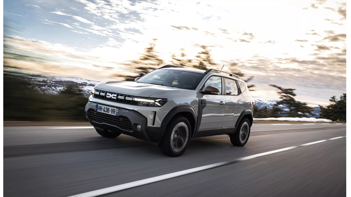 Dacia Duster Hybrid 155: il Suv bestseller si rinnova con più efficienza e carattere