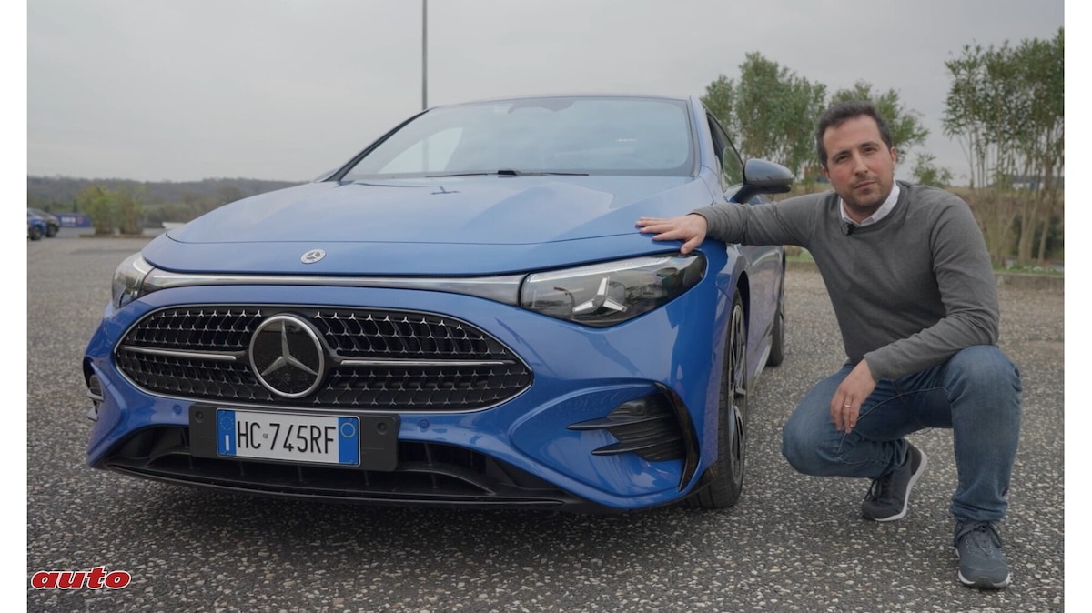 Nuova Mercedes CLA Hybrid: eleganza e guida intelligente