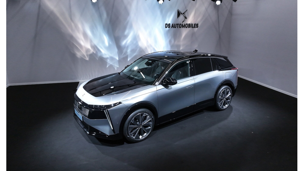 DS N°7, viaggiare con eleganza