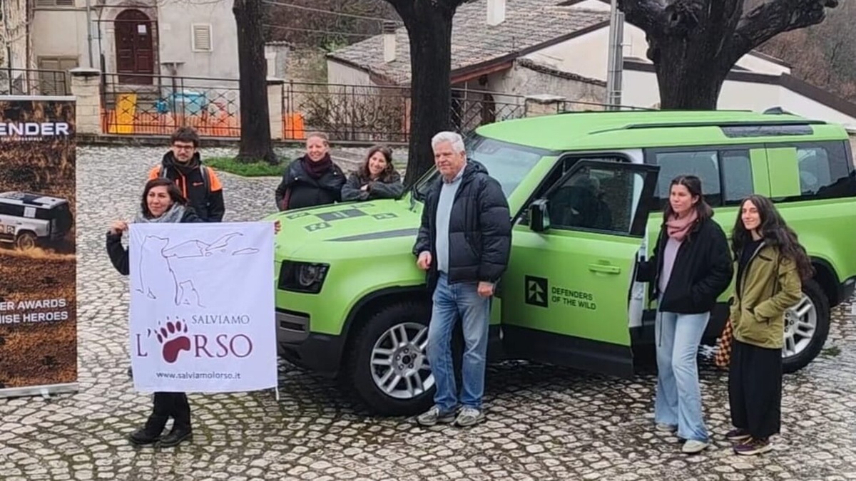 Defender Awards, vince l'associazione "Salviamo l'Orso": consegnata l'auto