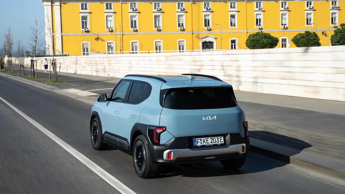 Kia EV2, la prova su strada della piccola elettrica coreana