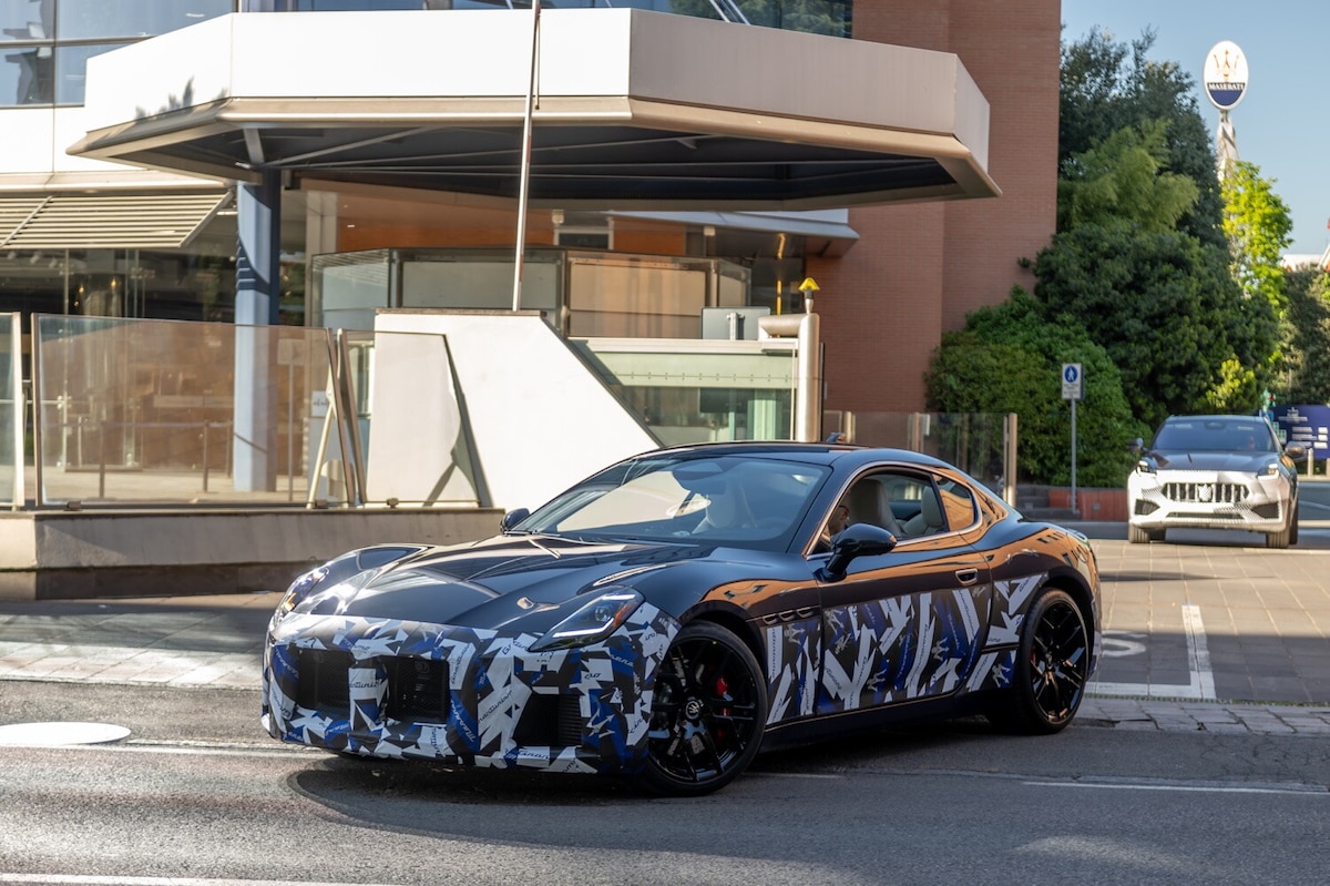 Maserati rinnova la gamma: le novità su Grecale, Granturismo e Grancabrio