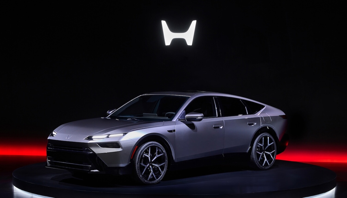 Honda, i conti sull'elettrico non tornano. Accelerata ibrida con due concept