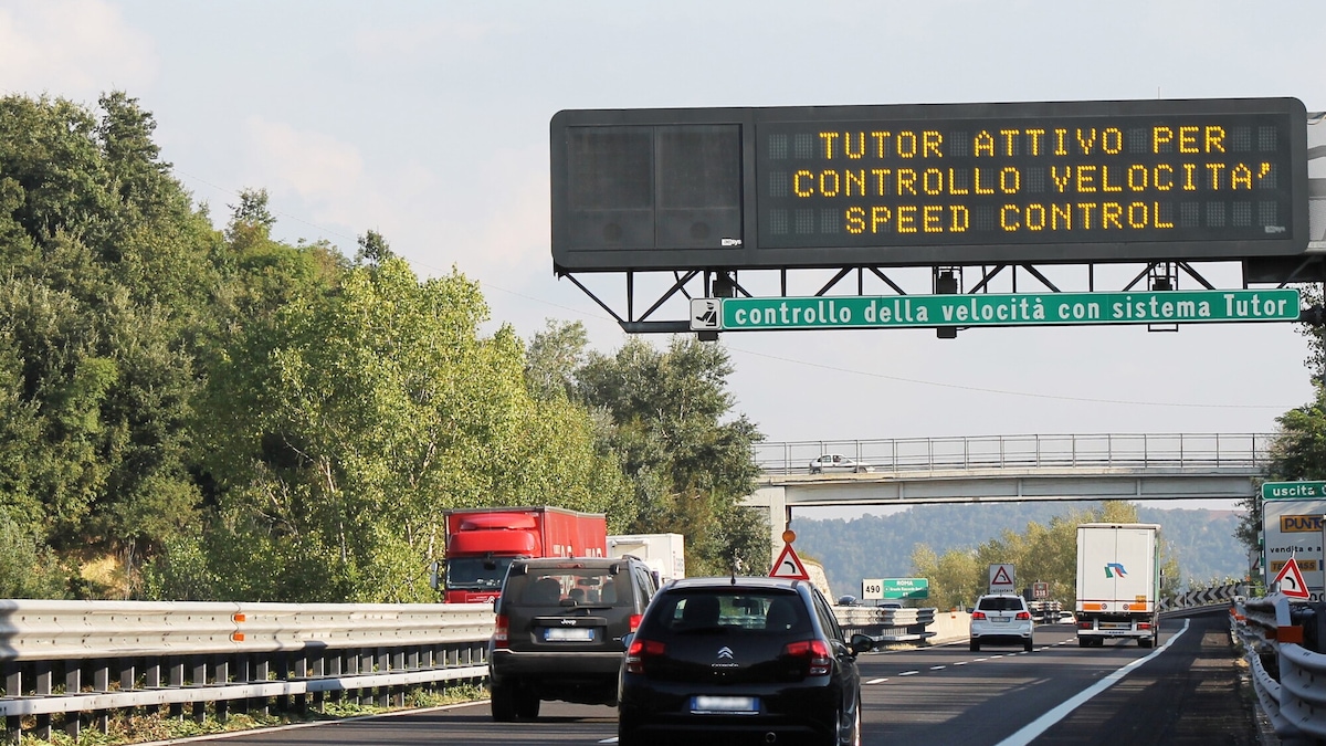 Autostrade, arrivano i rimborsi per code e cantieri: come ottenerli