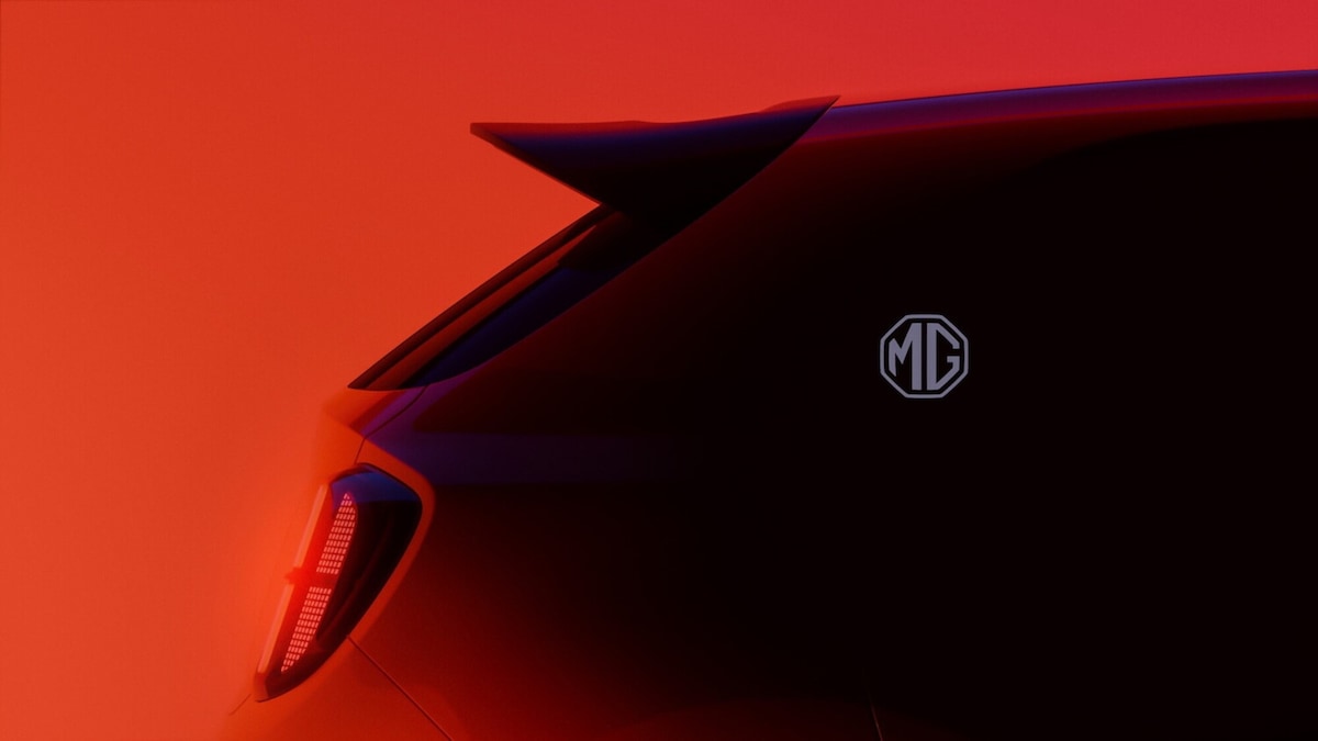 MG lancia la sfida: a Goodwood l'attacco a Renault 5 e Volkswagen ID.Polo
