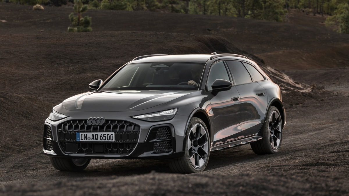 Nuova Audi A6 allroad: arriva l’ibrida plug-in da 367 CV, più spazio e capacità off-road