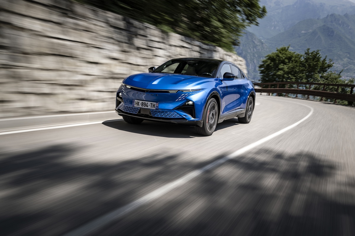 Alpine A390 GTS, divertimento tra le curve