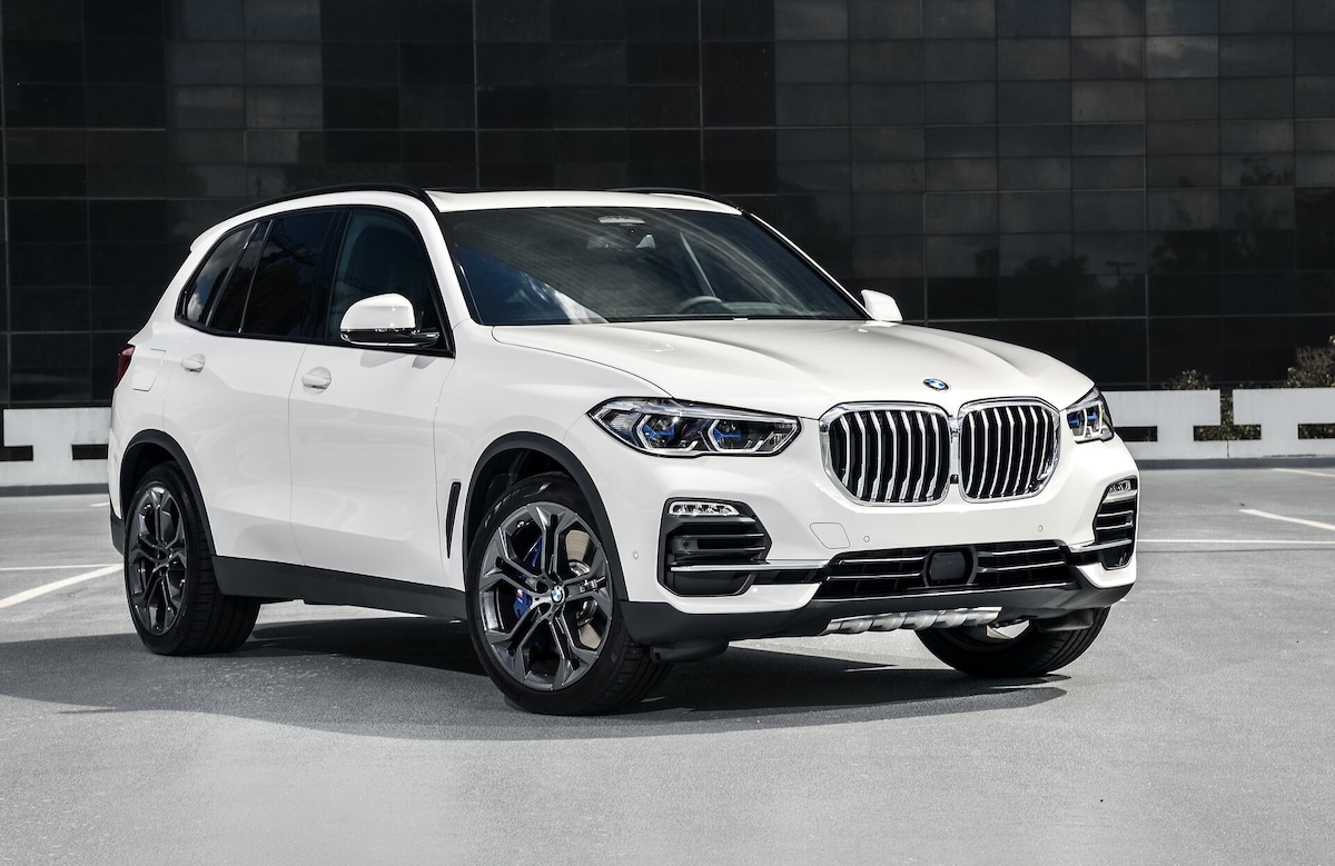 BMW "tarocche", la fabbrica pirata sul Baltico: come i russi aggirano le sanzioni