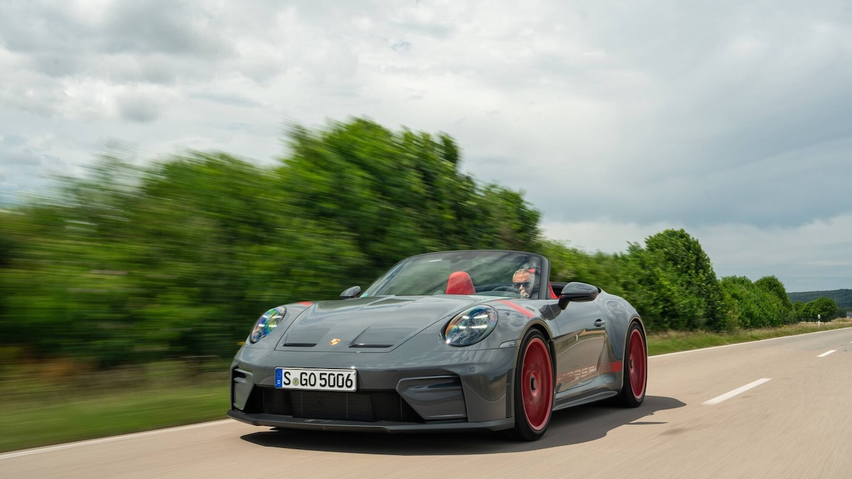 Porsche 911 GT3 S/C, la supersportiva cabrio è incredibilmente coinvolgente
