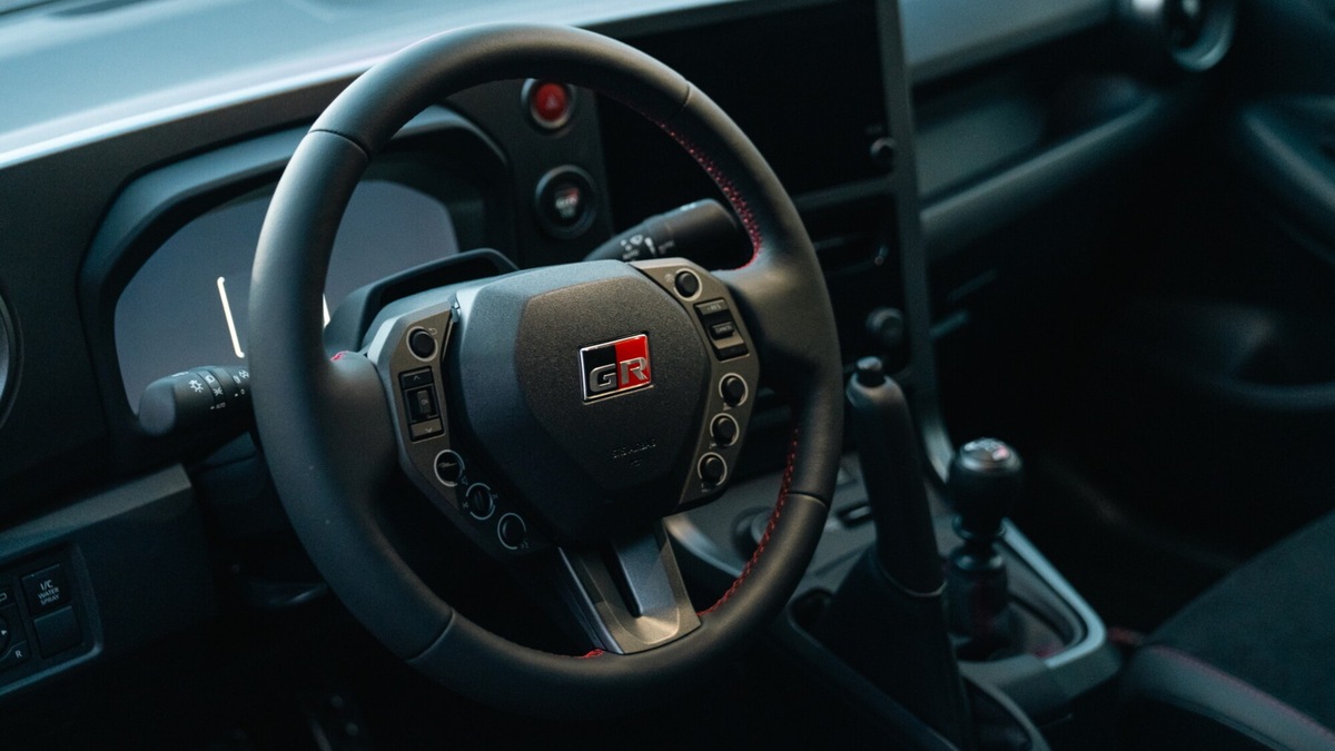 Toyota GR Yaris MY26, la piccola sportiva alza ancora l'asticella