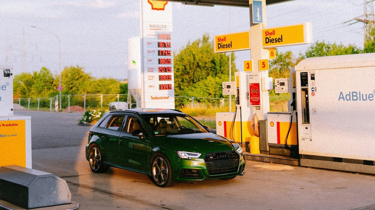 Prezzi carburanti: batosta diesel, salgono benzina e metano
