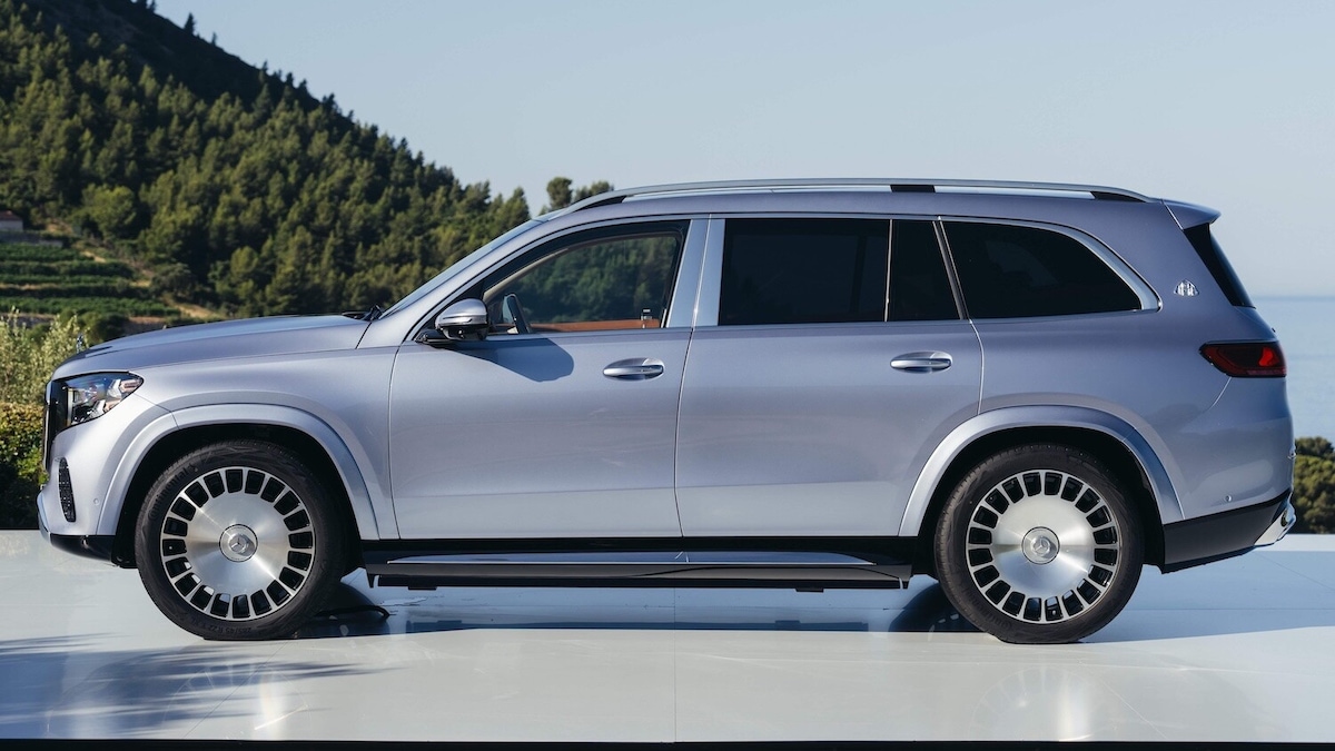 Mercedes-Maybach GLS 2026, il lusso che sconfigge la fisica