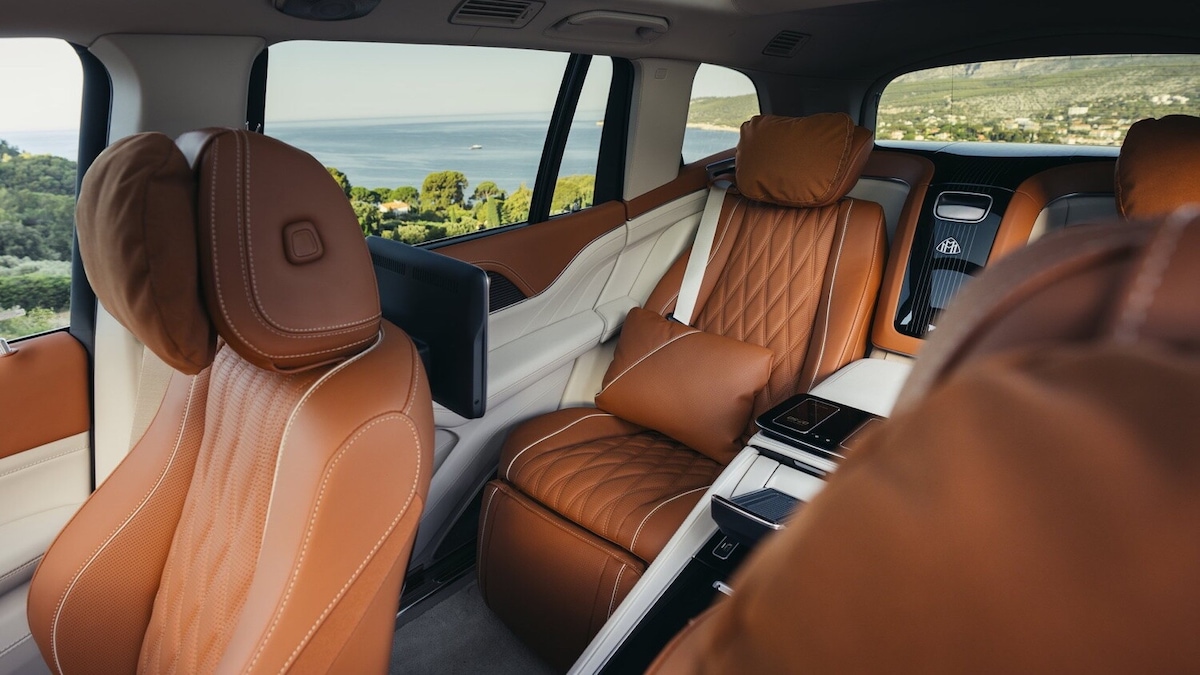 Mercedes-Maybach GLS 2026, il lusso che sconfigge la fisica