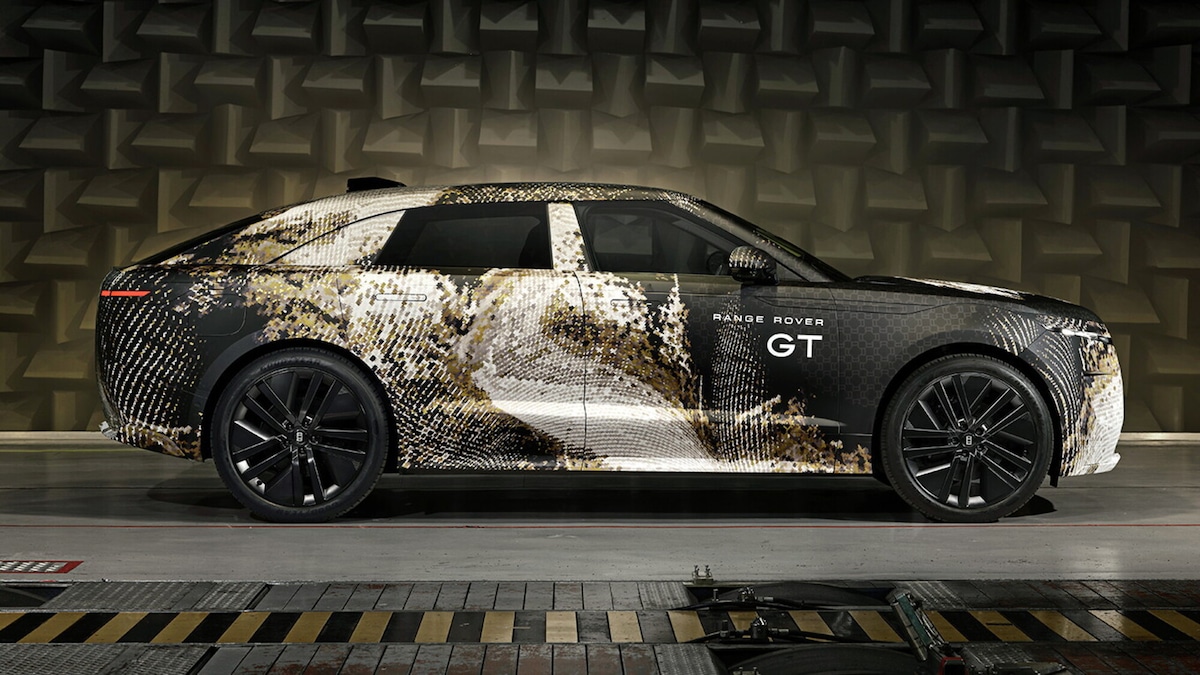 GT, la Range Rover coupé fuori dagli schemi: stile e lusso sono elettrici, per ora
