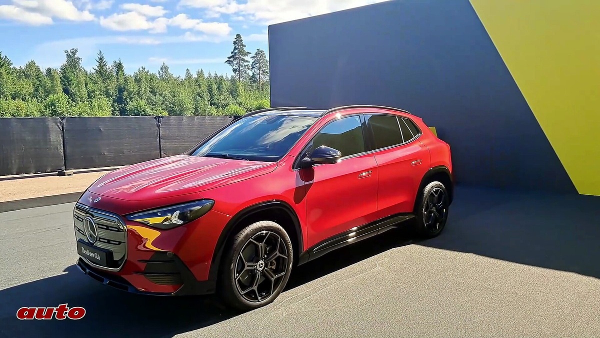 Nuova Mercedes GLA vista dal vivo