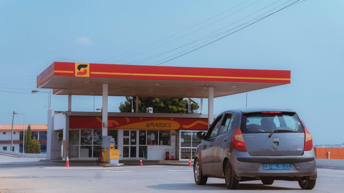 Prezzi carburanti: discesa benzina e diesel! Accise, sconto confermato