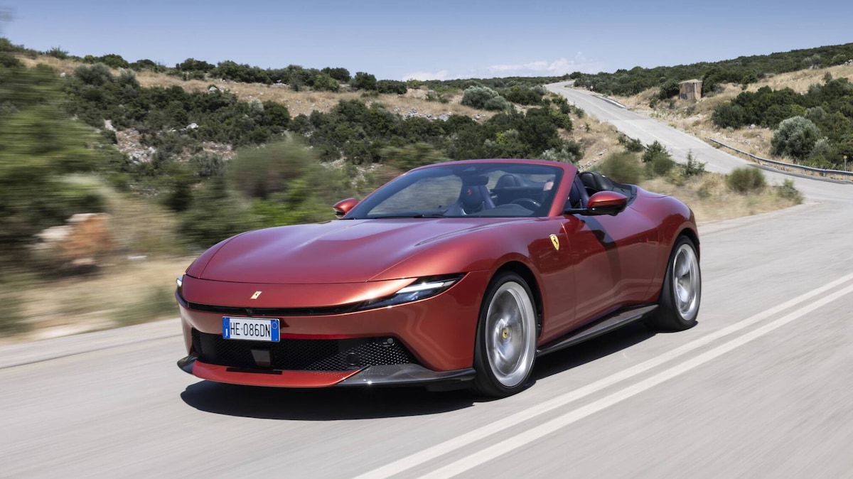 Ferrari Amalfi Spider, nuovo apice di eleganza e sportività