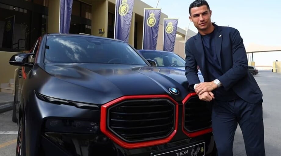 Cristiano Ronaldo, garage da sogno: "I miei giocattoli"