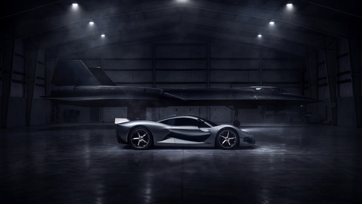 Hennessey Blackbird, l’hypercar analogica senza compromessi