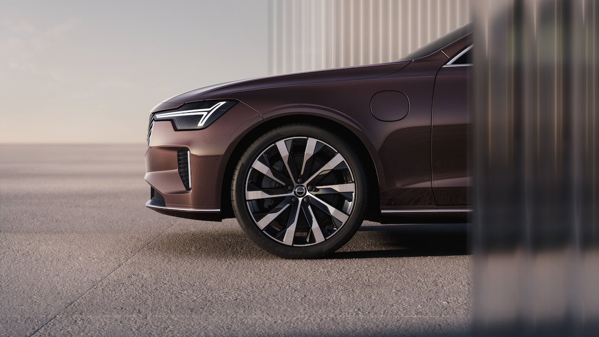 Volvo, torna la S70? Rilancio plug-in per la berlina