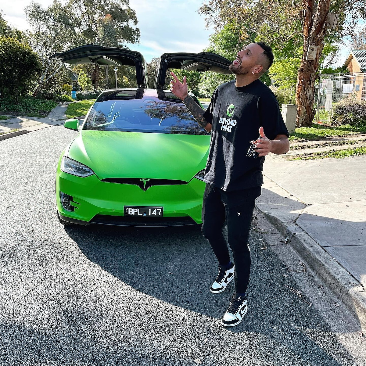Nick Kyrgios, garage estremo tra Lamborghini, GT-R e una Tesla da basket